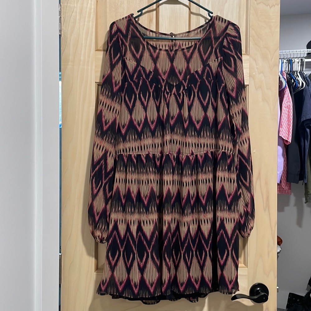 Express long sleeve dress - great condition!